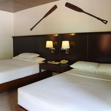 Dos Palmas Island Resort & Spa プエルト・プリンセサ エクステリア 写真
