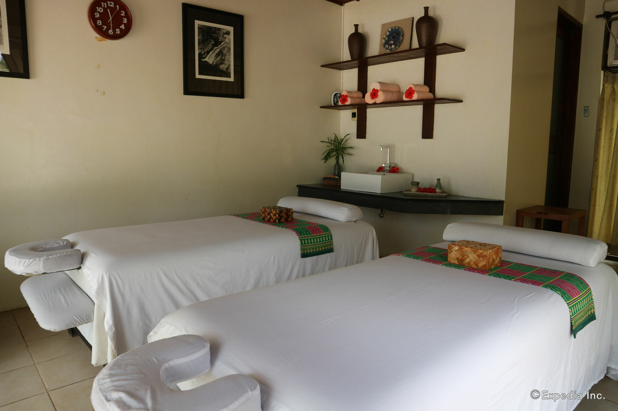 Dos Palmas Island Resort & Spa プエルト・プリンセサ エクステリア 写真