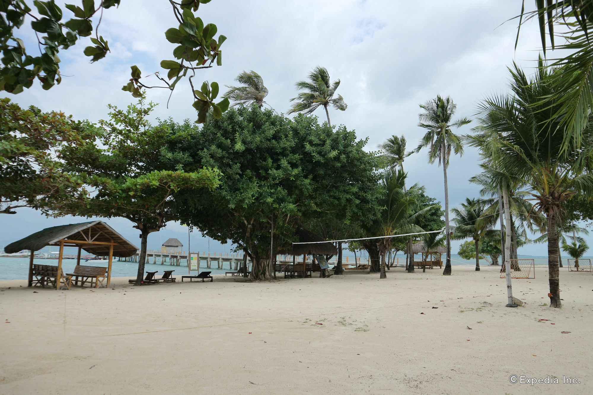 Dos Palmas Island Resort & Spa プエルト・プリンセサ エクステリア 写真