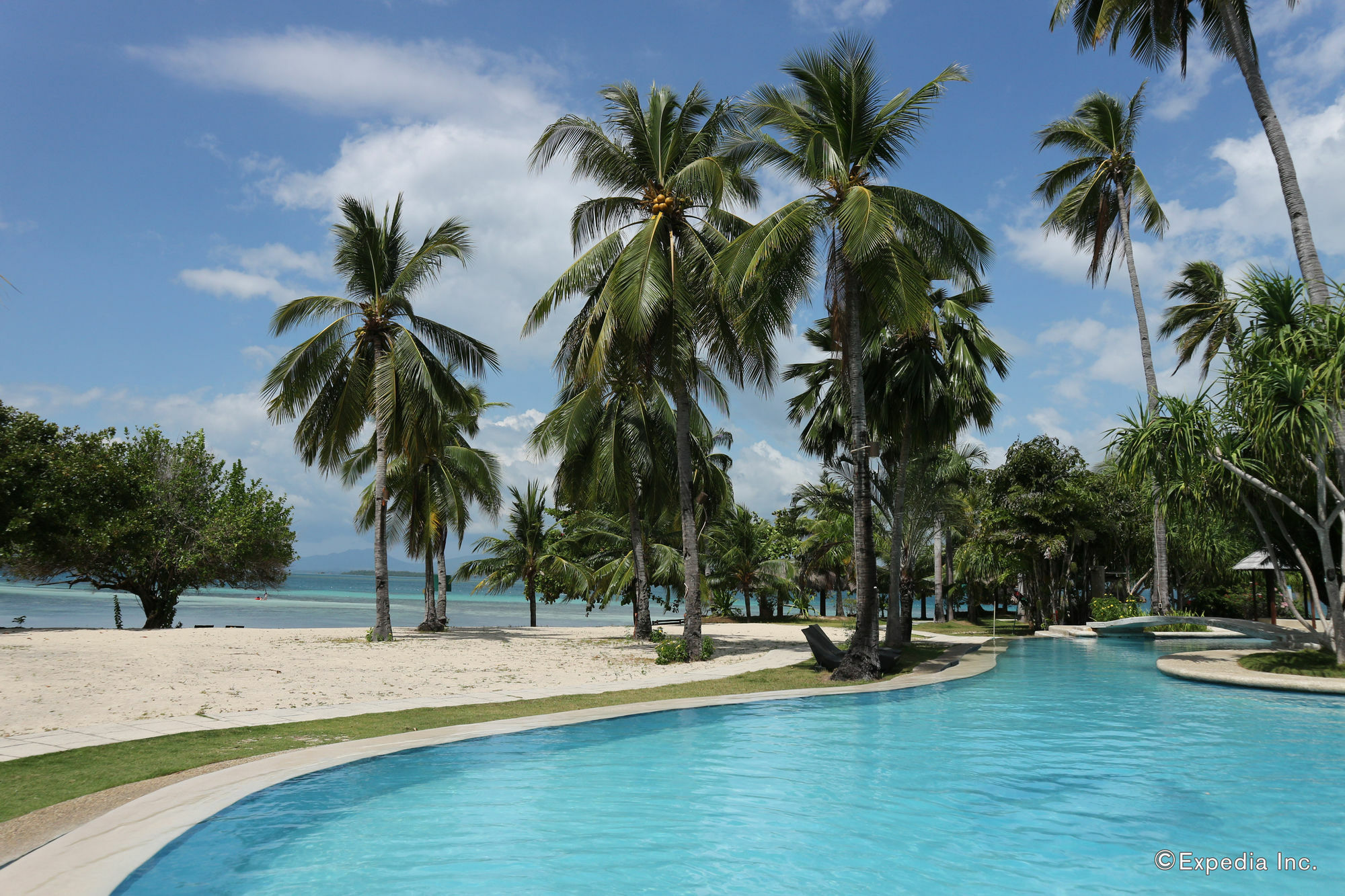 Dos Palmas Island Resort & Spa プエルト・プリンセサ エクステリア 写真