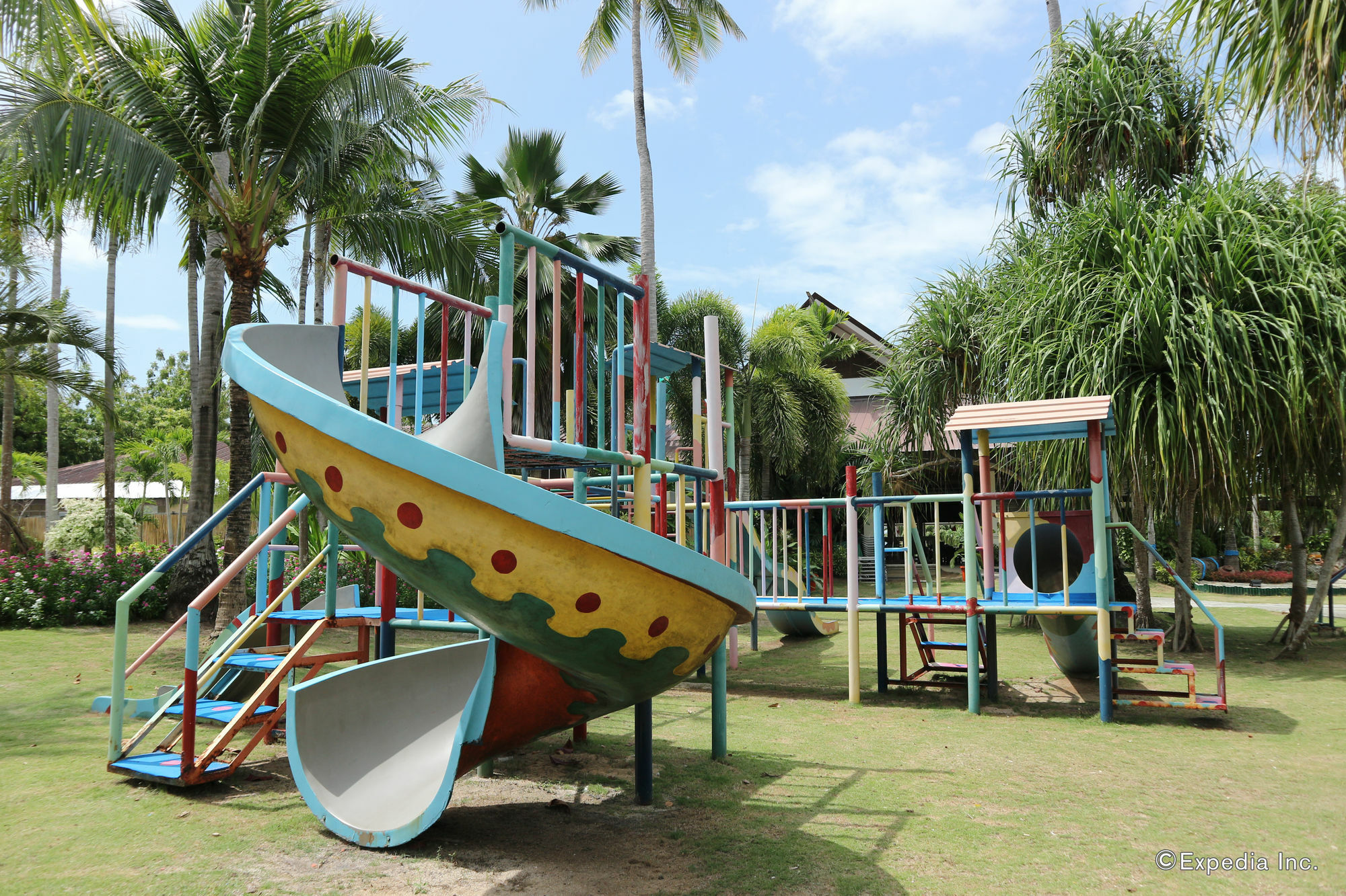Dos Palmas Island Resort & Spa プエルト・プリンセサ エクステリア 写真
